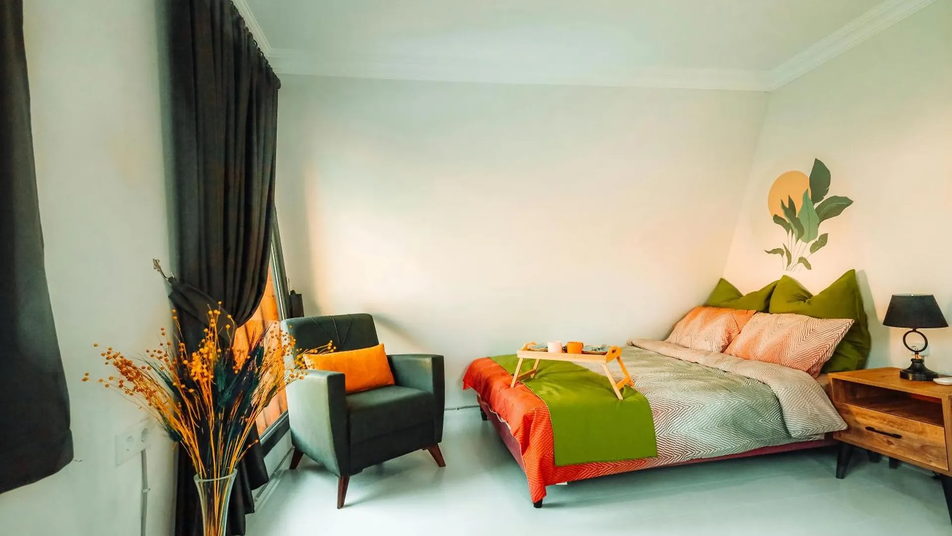 Airport Hotel Ivy New Delhi 4*,  India