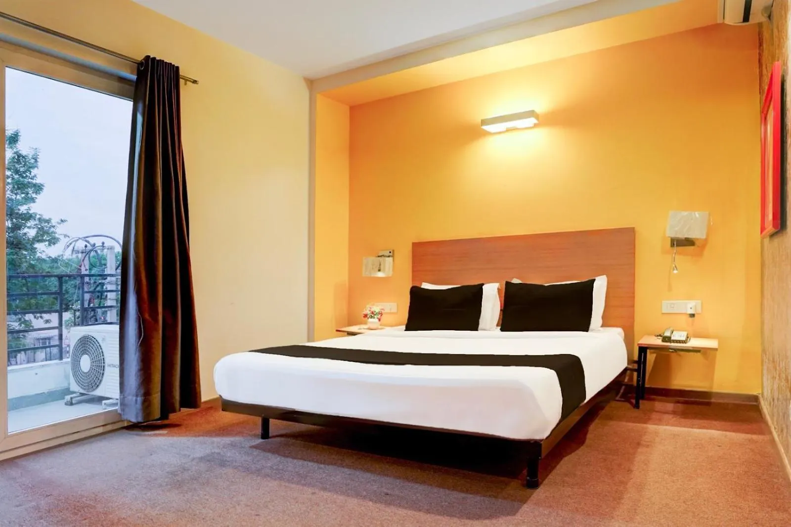 Airport Hotel Ivy New Delhi