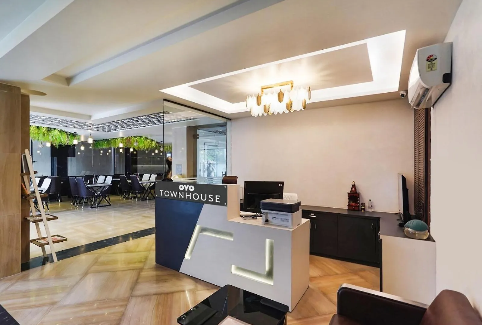 Airport Hotel Ivy New Delhi